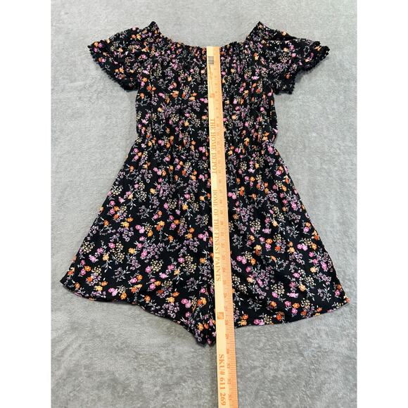 Xhilaration Pom Pom Flutter Sleeve Smocked Floral Boho Romper Womens Medium - Picture 4 of 9